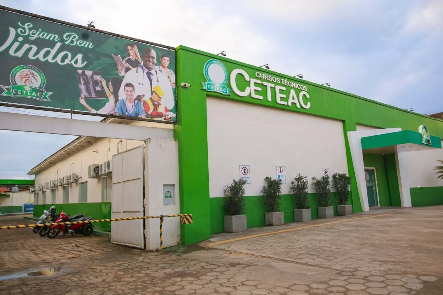 Ceteac promove dia especial de cursos gratuitos na área da saúde