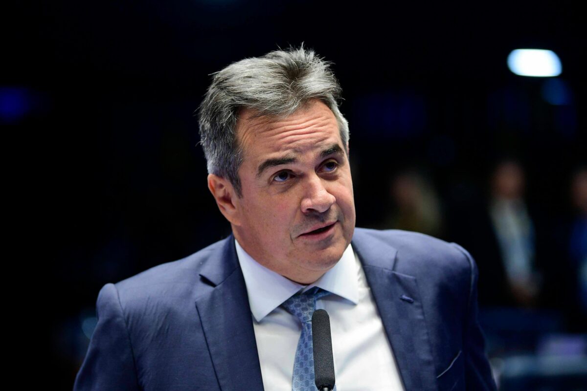 PF faz buscas em endereços do senador Ciro Nogueira em nova fase de operação