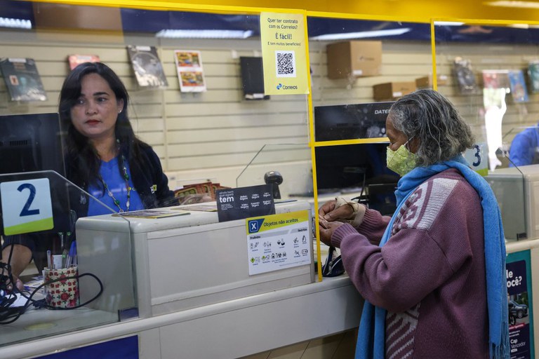 Correios e Serasa fecham parceria para renegociação de dívidas em agências físicas Correios e Serasa fecham parceria para renegociação de dívidas em agências físicas
