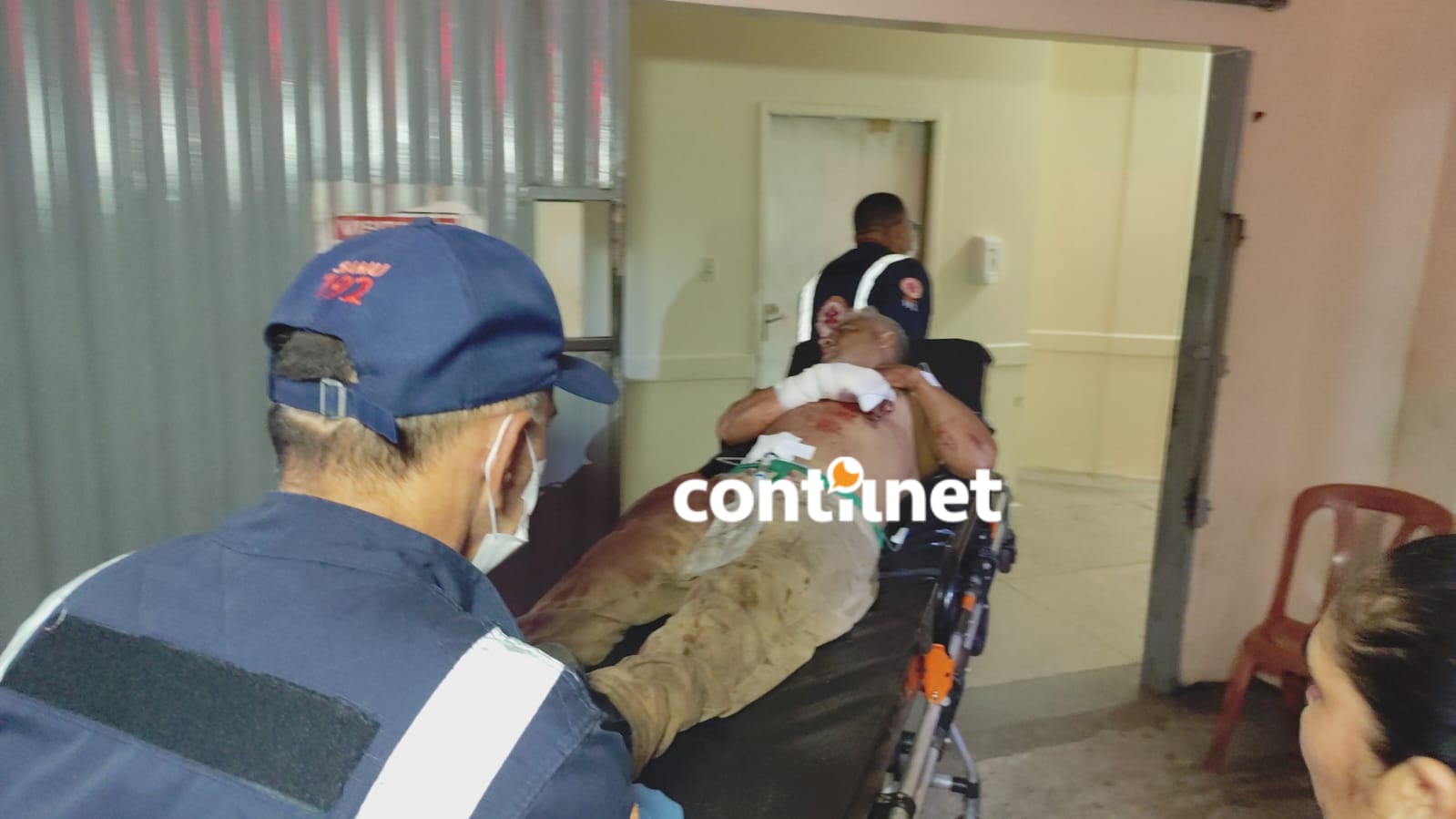 Colono fica ferido após disparo acidental de espingarda na rural de Capixaba