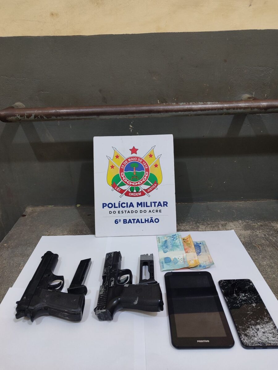 Polícia apreende dupla suspeita de planejar assaltos em Cruzeiro do Sul