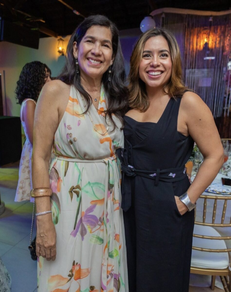 Márcia Abreu traz os detalhes do chá que celebrou os 85 anos de Flávia Lavocat