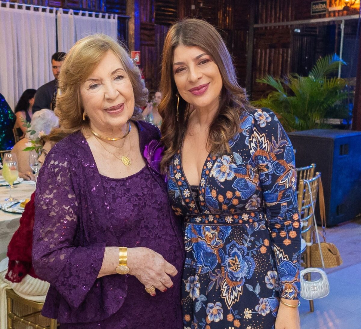 Jackie Pinheiro traz os registros da festa de 85 anos de Flávia Lavocat