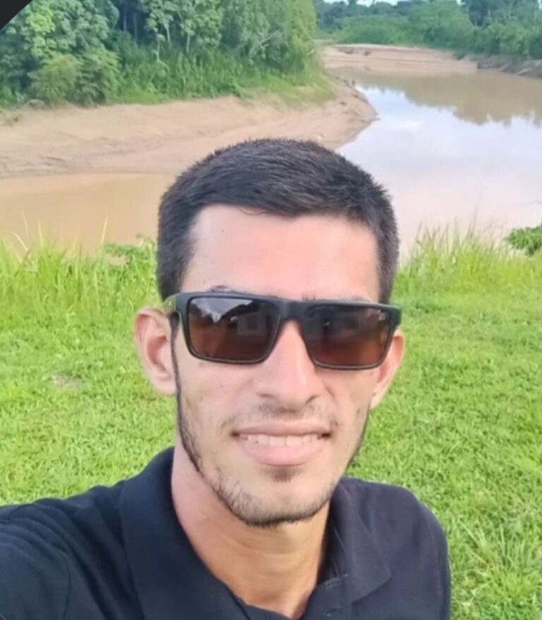 Identificado homem que sumiu no Rio Iaco; bombeiros fazem buscas