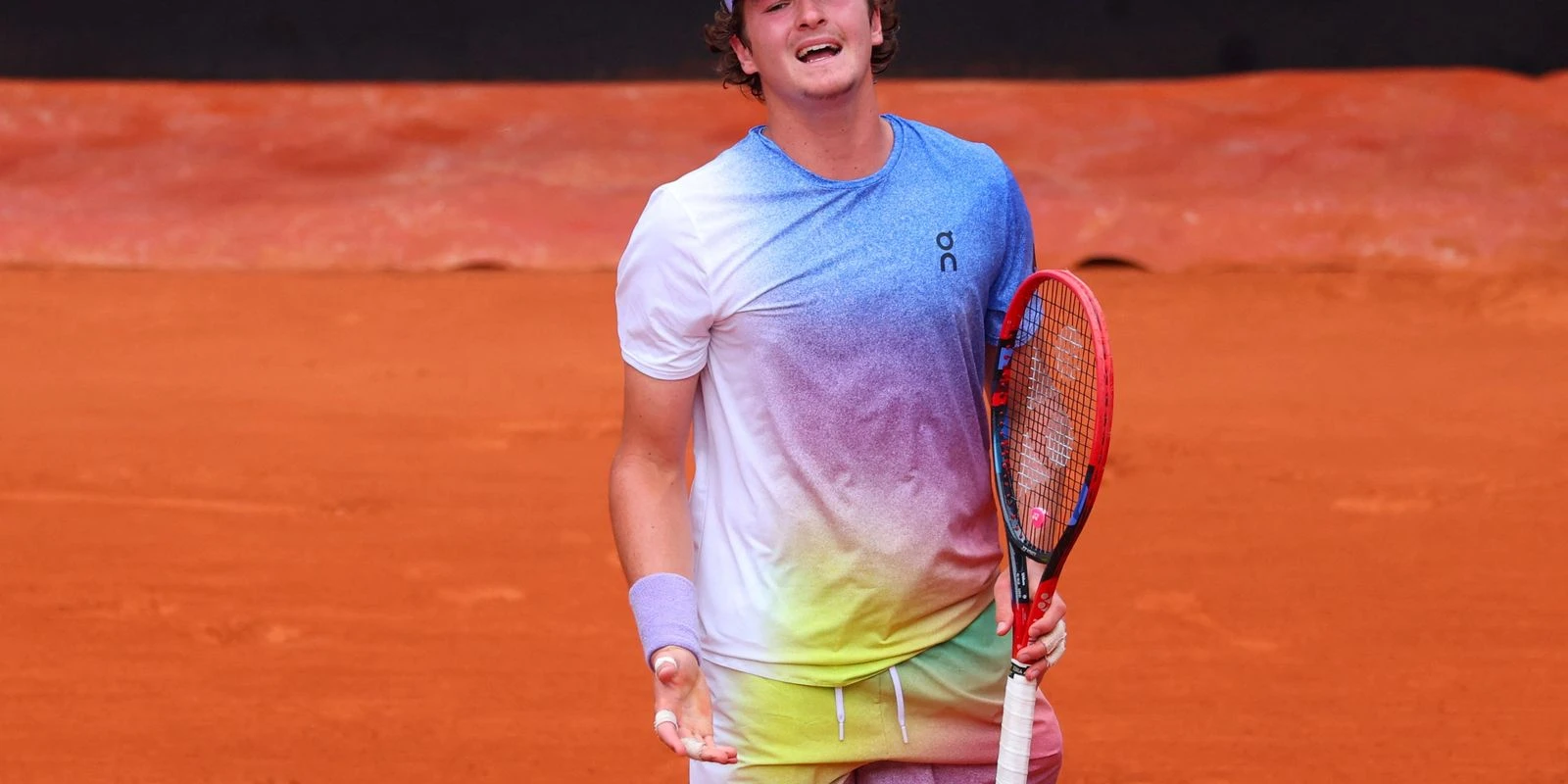 João Fonseca perde na estreia do Masters 1000 de Roma e é eliminado