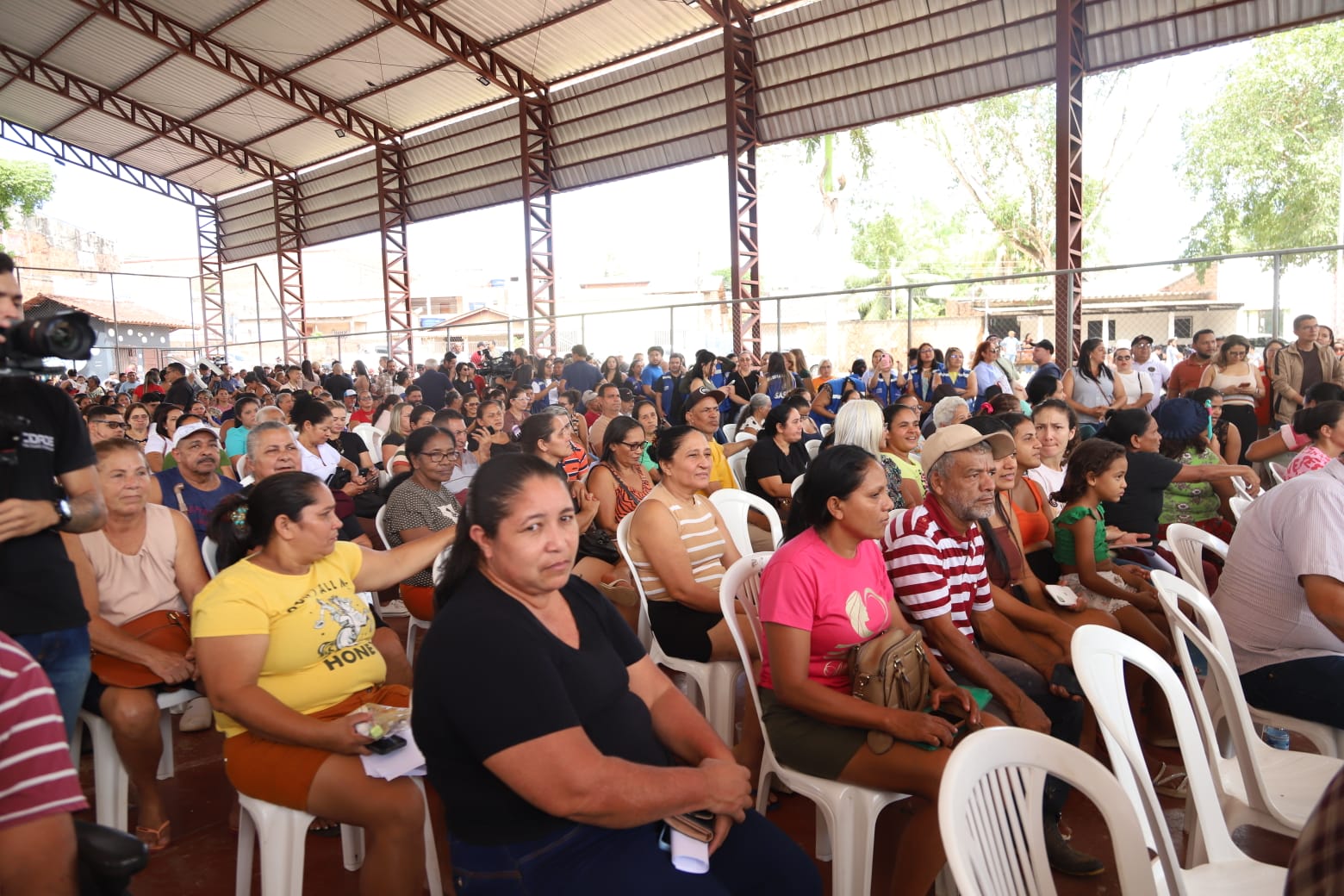 Prefeitura paga auxílio por Pix para famílias atingidas (