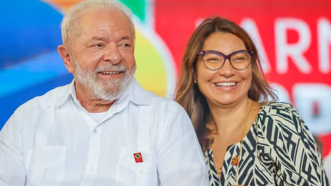 Janja resgata jingle “Sem medo de ser feliz” em vídeo no 1º de maio