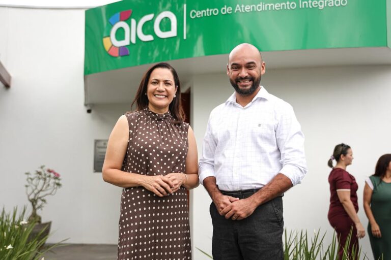 Mailza visitou o espaço do CAICA