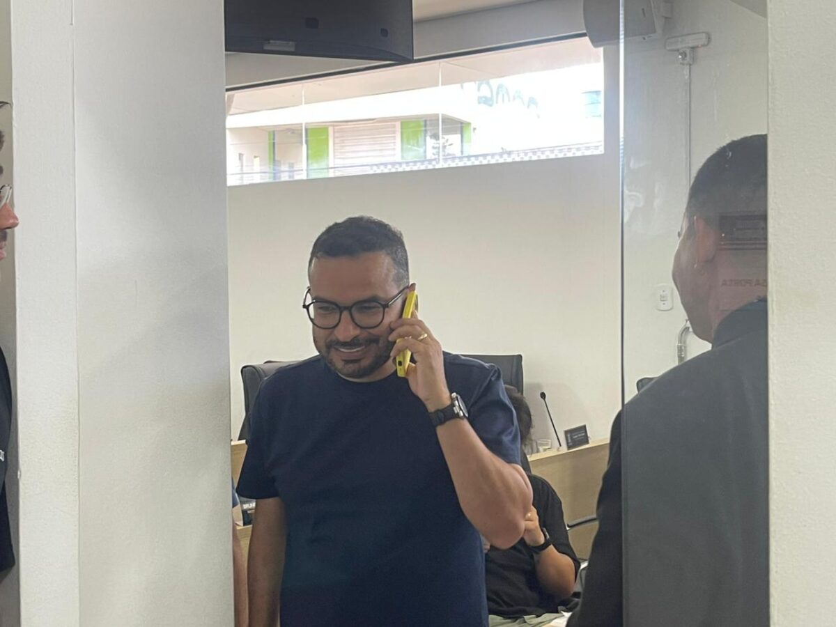 Primeira visita de Marcio Pereira à Câmara após assumir a articulação política do prefeito Alysson Bestene ocorreu nesta terça-feira