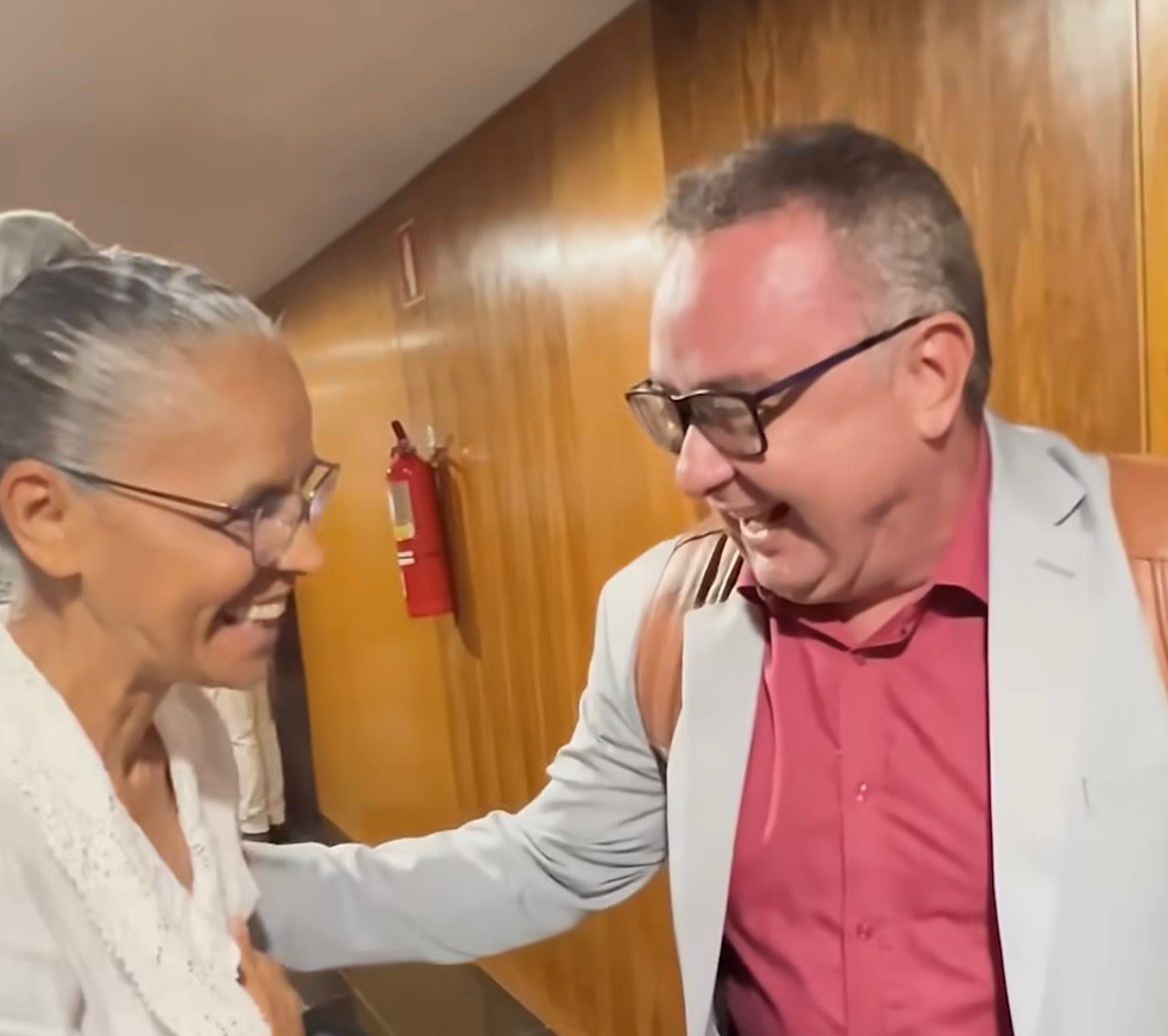 Marina resgata memĂłrias ao rever filho de ex-chefe que segurou no colo Marina resgata memĂłrias ao rever filho de ex-chefe que segurou no colo