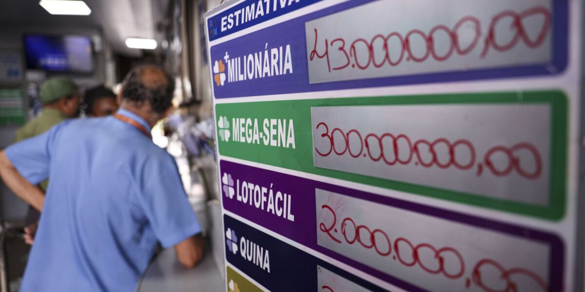 Apostas do Rio e de Fortaleza levam prêmio da Mega 30 anos Apostas do Rio e de Fortaleza levam prêmio da Mega 30 anos