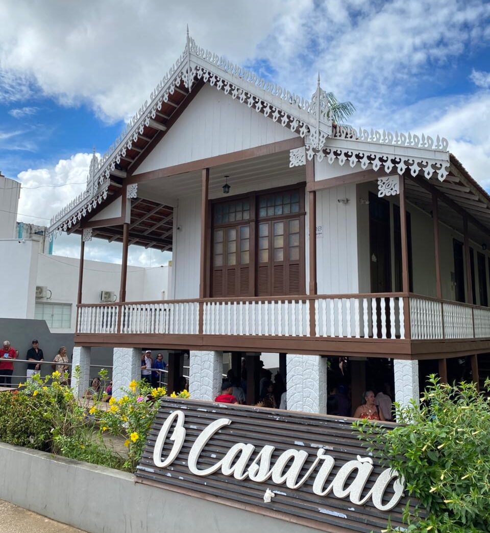 Música e tradição regional marcam baile cultural no Casarão Música e tradição regional marcam baile cultural no Casarão