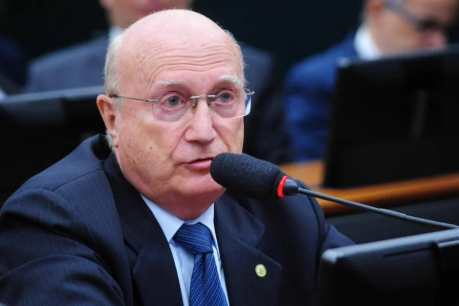 Ministério Público junto ao TCU pede auditoria sobre 'emenda Pix' de ex-ministro Ministério Público junto ao TCU pede auditoria sobre ‘emenda Pix’ de ex-ministro