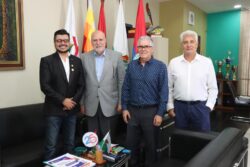 Universidad Amazônica de Pando e Brasil fortalecem cooperação acadêmica