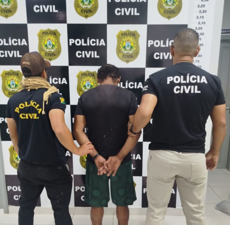 Suspeito de homicídio em Manoel Urbano se entrega após semanas foragido