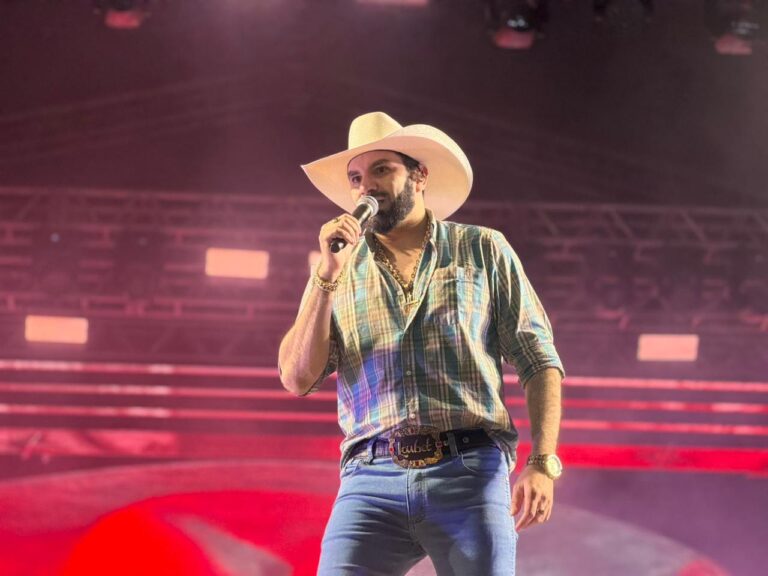 Show de Loubet bate recorde de público na 3ª noite do Circuito Country
