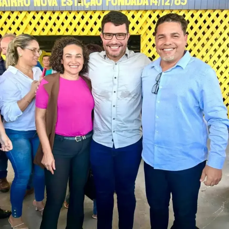 Ativista LGBT publica homenagem a Gladson: "Mudou vidas"