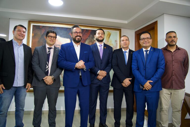 Tadeu Hassem recebe Alan Rick na Aleac e destaca união