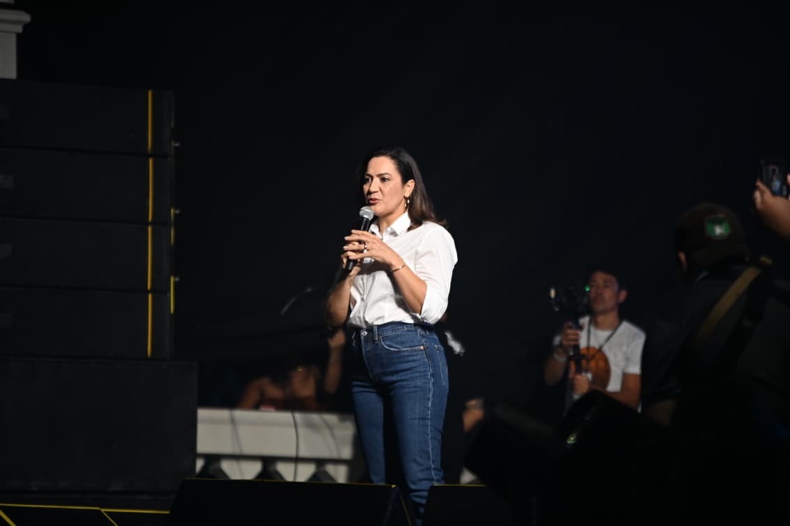 Mailza diz que shows da Expoacre ainda serão definidos em Rio Branco Mailza diz que shows da Expoacre ainda serão definidos em Rio Branco
