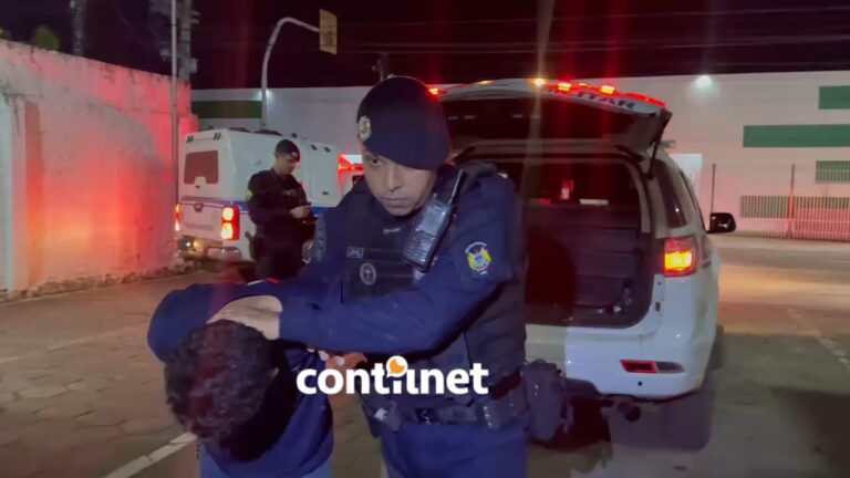 No local, foram apreendidas as armas utilizadas no confronto