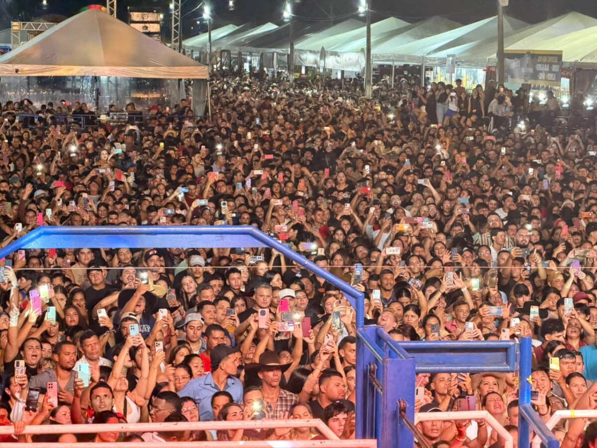 Joelma arrasta multidão e marca segunda noite do XIII Circuito Country