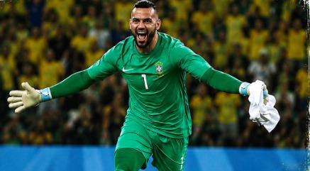 Bocalom celebra convocação de Weverton para a Seleção: "orgulho" Bocalom celebra convocação de Weverton para a Seleção: “orgulho”