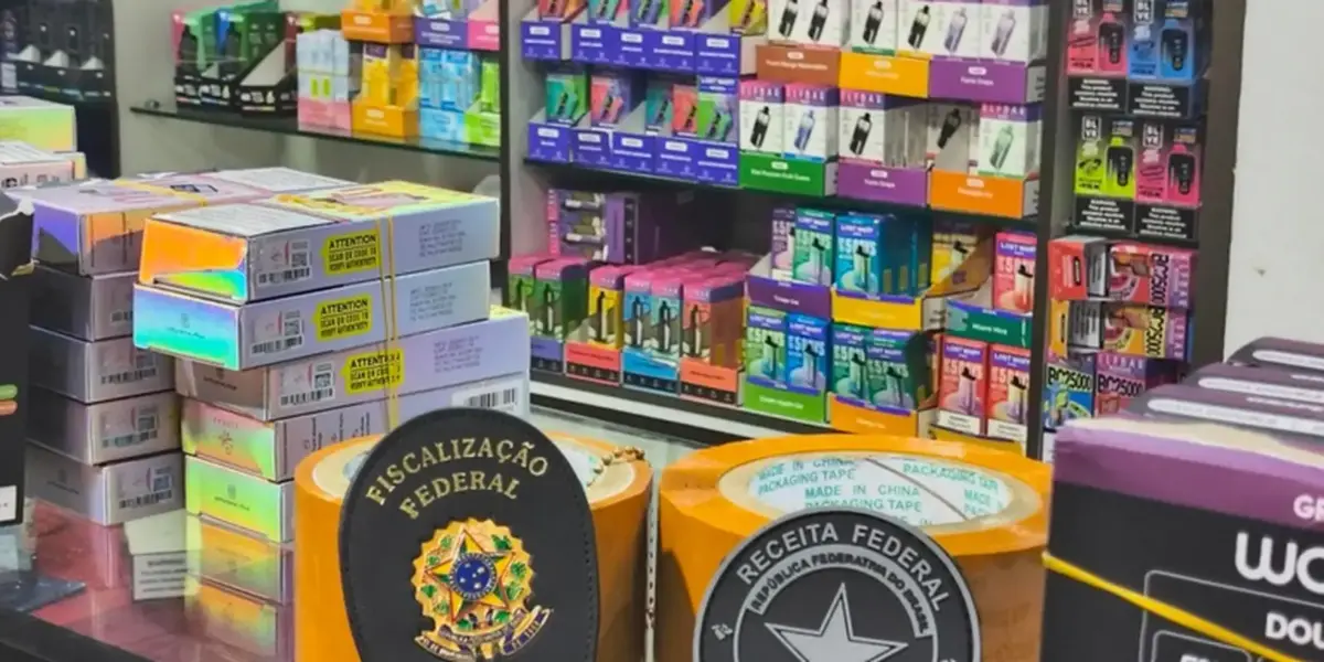Anvisa e Receita Federal apreendem 25 mil cigarros eletrônico