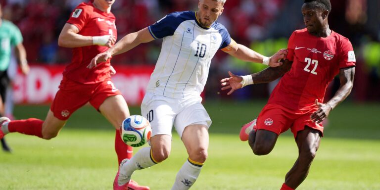 Canadá e Bósnia ficam no empate na estreia na Copa: 1 a 1 Canadá e Bósnia ficam no empate na estreia na Copa: 1 a 1