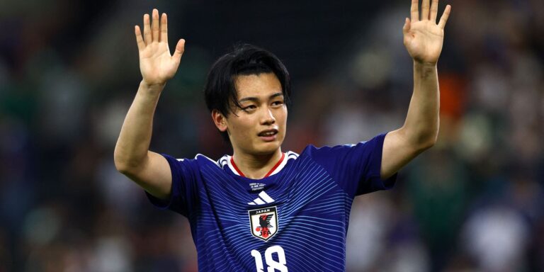 Japão goleia a Tunísia e acirra briga pela liderança do grupo F: 4 a 0 Japão goleia a Tunísia e acirra briga pela liderança do grupo F: 4 a 0