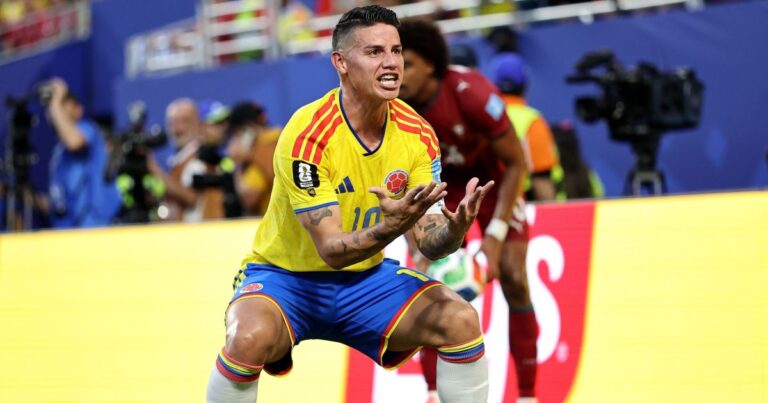 James exalta Cristiano Ronaldo e explica abraço: “É um exemplo para todos”