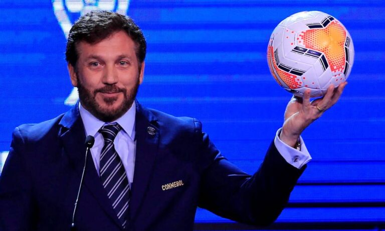 Presidente da Conmebol parabeniza o Brasil por liderança na Copa