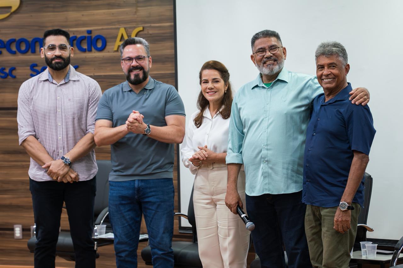 Líder da Igreja declara apoio a Alan Rick em evento no Acre