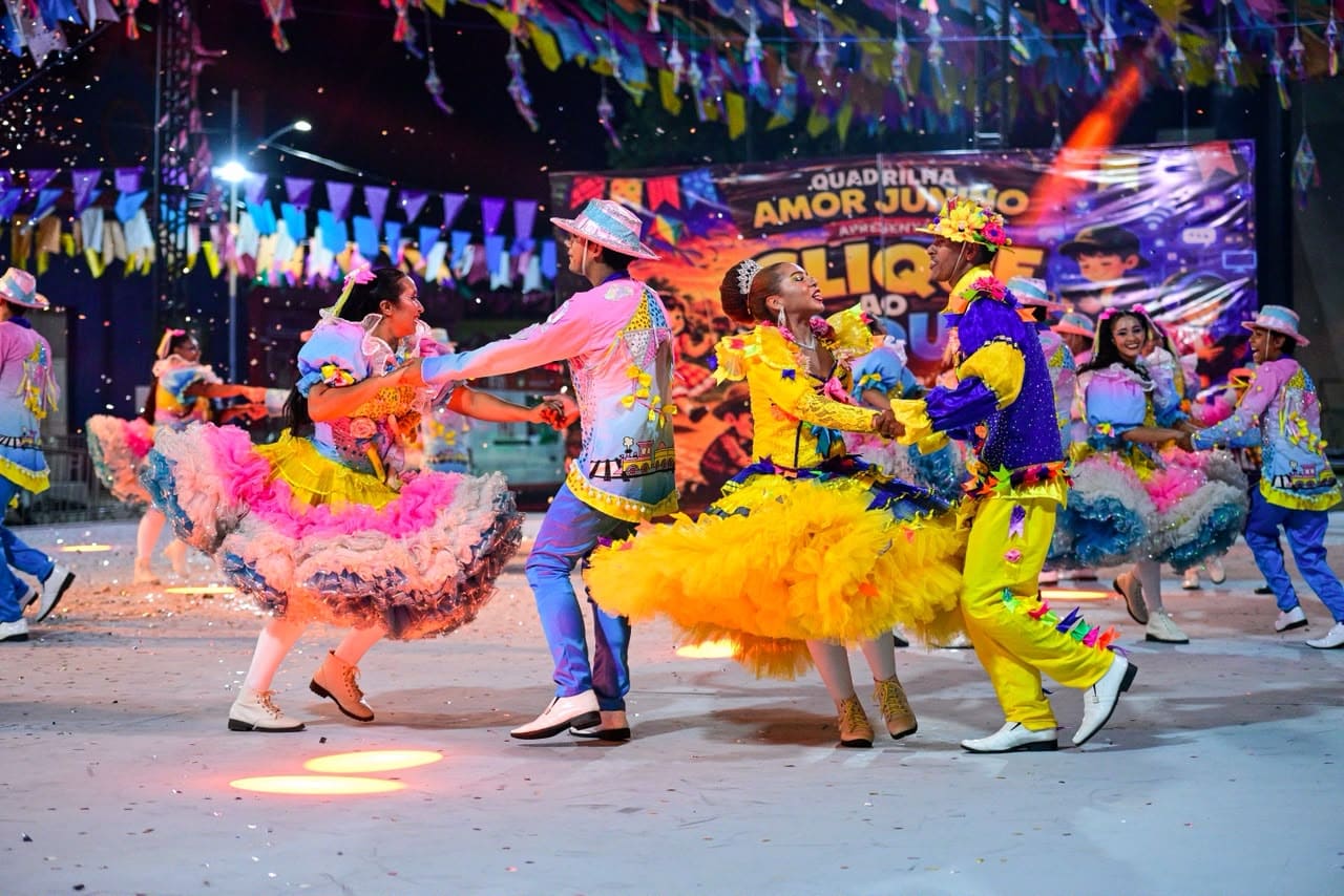 Arraial Cultural abre programação com Concurso de Quadrilhas Juninas Arraial Cultural abre programação com Concurso de Quadrilhas Juninas