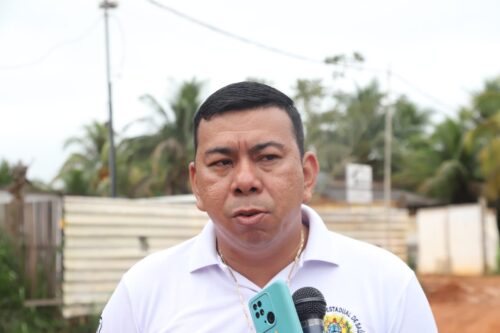 Prefeitura de Rio Branco avança com pavimentação no Caladinho Prefeitura de Rio Branco avança com pavimentação no Caladinho