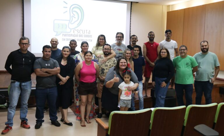 Comunidade surda reivindica protagonismo em editais de cultura Comunidade surda reivindica protagonismo em editais de cultura