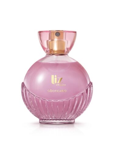 O Boticário lança Liz D'Essence e aposta em novo conceito de amadeirado feminino O Boticário lança Liz D'Essence e aposta em novo conceito de amadeirado feminino