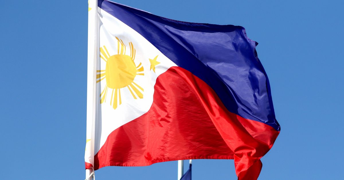 Ataque a tiros em escola nas Filipinas deixa 3 mortos e 5 feridos Ataque a tiros em escola nas Filipinas deixa 3 mortos e 5 feridos