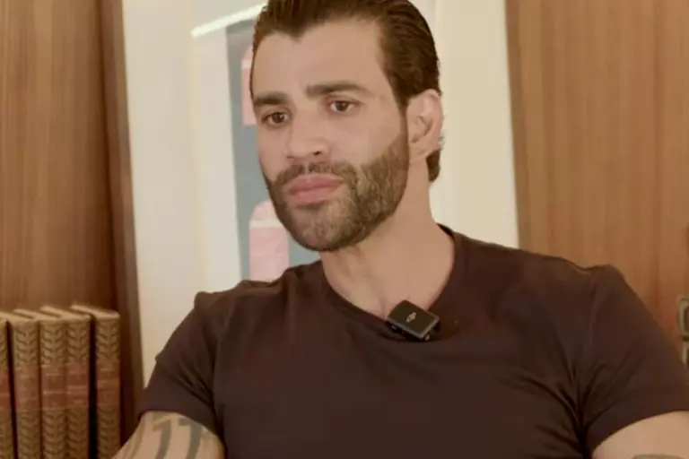 Gusttavo Lima acusa prefeito de cárcere privado após cancelar show