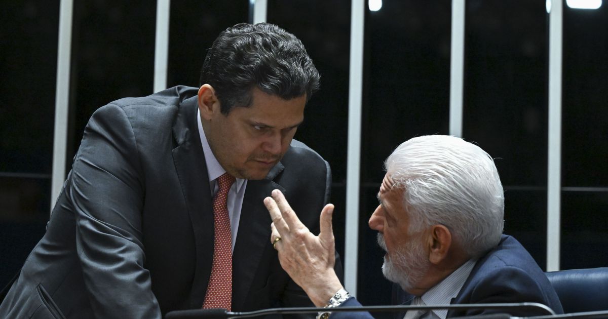 Apoio de Alcolumbre a Jaques Wagner pressiona governo Apoio de Alcolumbre a Jaques Wagner pressiona governo