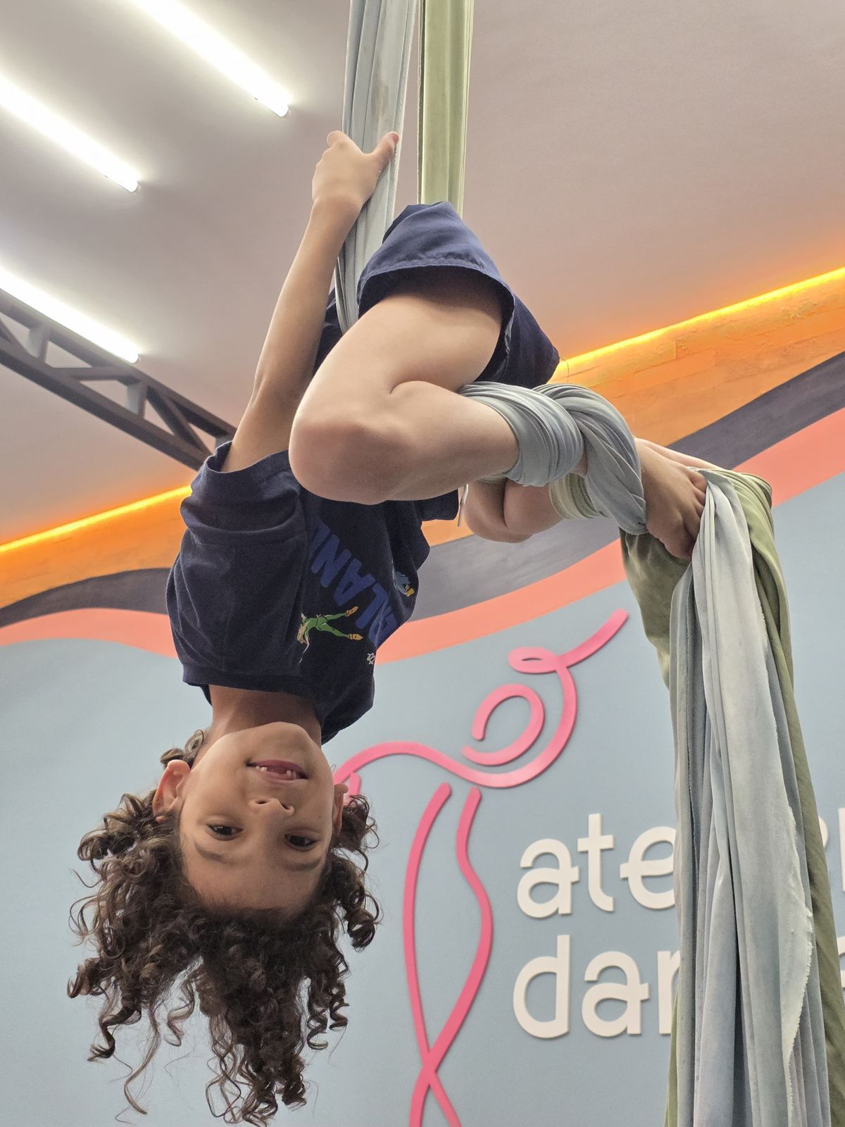“Ele é bem competitivo. Quando começa a fazer uma coisa, se dedica de verdade e gosta muito de fazer bem feito” - Foto: Reprodução