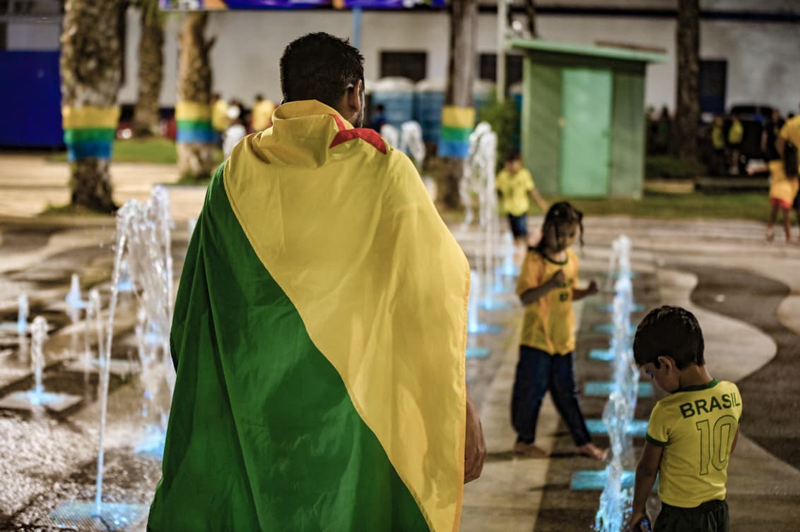 AQUI É BRASIL! Praça da Revolução e Concha reúnem torcedores; FOTOS AQUI É BRASIL! Praça da Revolução e Concha reúnem torcedores; FOTOS