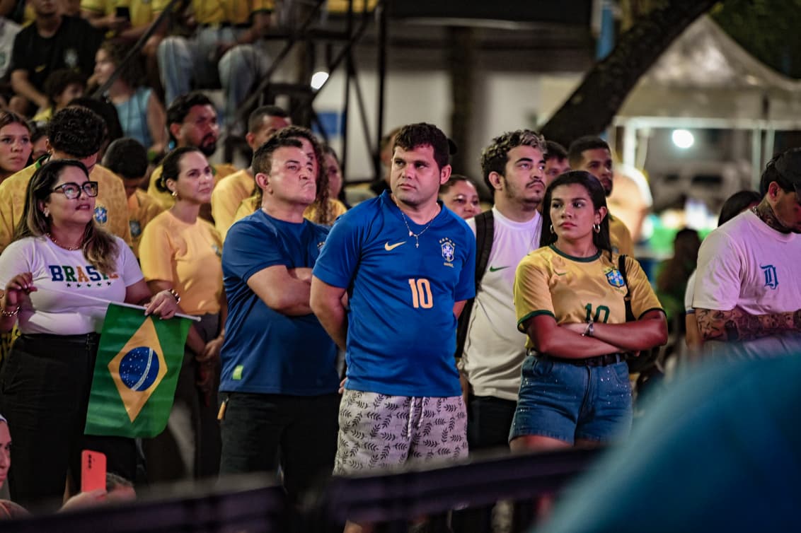 AQUI É BRASIL! Praça da Revolução e Concha reúnem torcedores; FOTOS AQUI É BRASIL! Praça da Revolução e Concha reúnem torcedores; FOTOS
