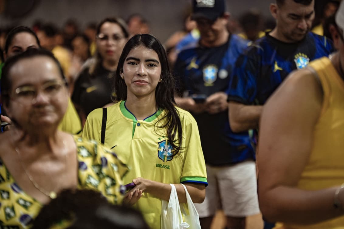 AQUI É BRASIL! Praça da Revolução e Concha reúnem torcedores; FOTOS AQUI É BRASIL! Praça da Revolução e Concha reúnem torcedores; FOTOS