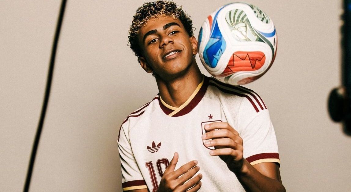 Lamine Yamal, da Espanha, projeta evolução e exalta Messi: “O melhor” Lamine Yamal, da Espanha, projeta evolução e exalta Messi: “O melhor”