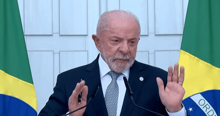 PoderData: Lula é rejeitado por 50% dos eleitores e Flávio por 48%