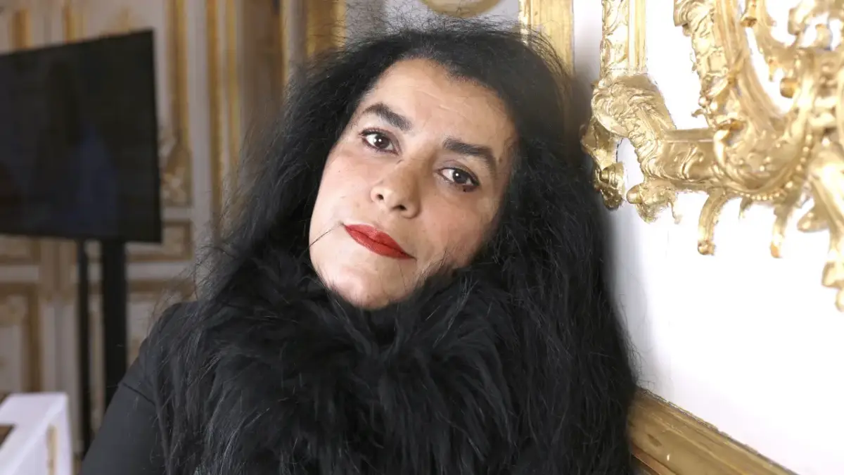 Morre a escritora e cineasta Marjane Satrapi aos 56 anos