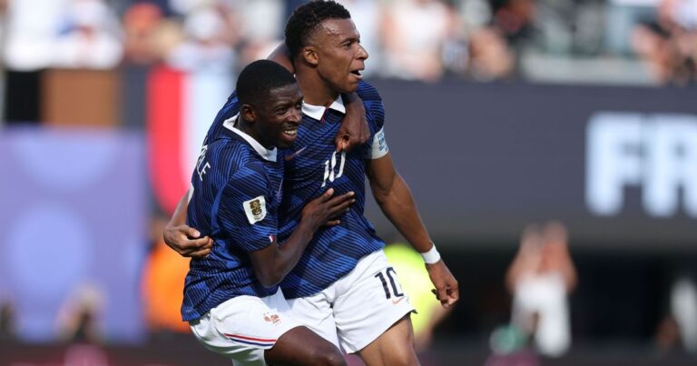 França domina Suécia com show de Mbappé e vai às oitavas da Copa do Mundo França domina Suécia com show de Mbappé e vai às oitavas da Copa do Mundo