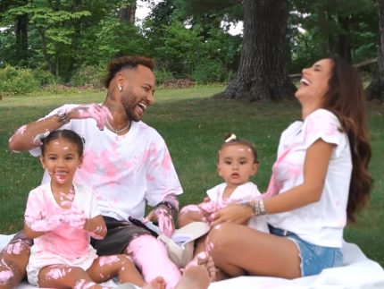 Bruna Biancardi revela se já escolheu o nome da terceira filha com Neymar