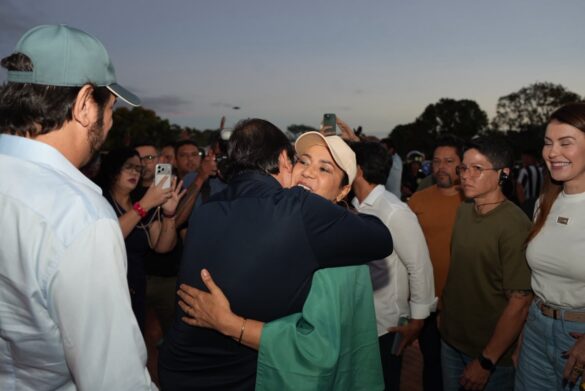 Fábio Rueda reúne lideranças e recebe apoio em lançamento político; FOTOS