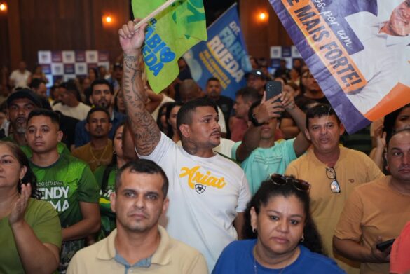 Fábio Rueda reúne lideranças e recebe apoio em lançamento político; FOTOS